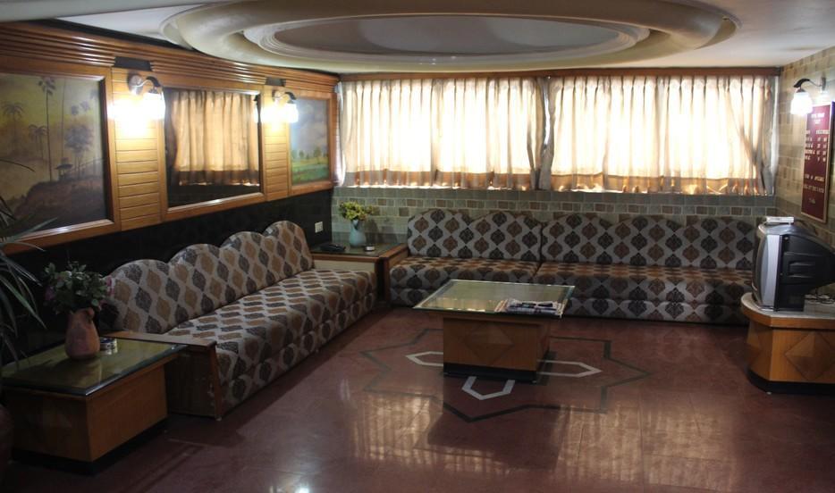 Hotel Unnati Ahmedabad Exterior foto